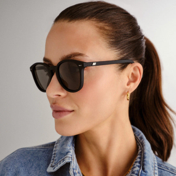 Le Specs Bandwagon - Black Rubber