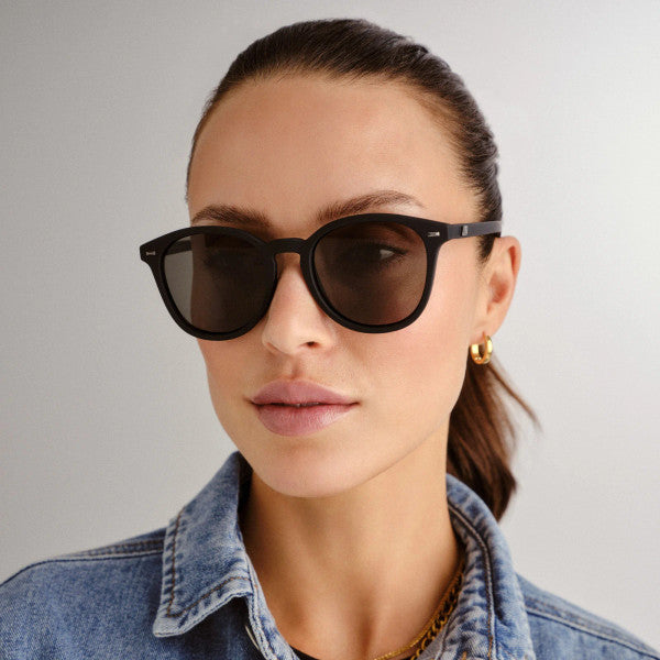 Le Specs Bandwagon - Black Rubber