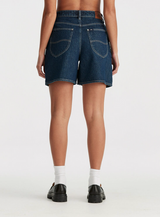 Lee Signature Mid Relaxed Short - Essential Rinse